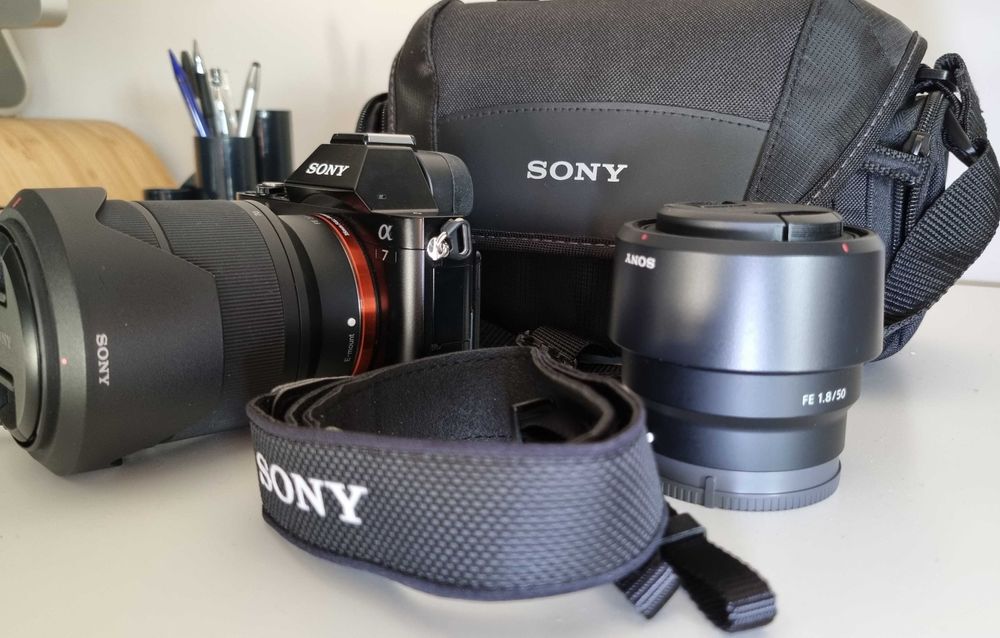 SONY A7 + 28-70mm + 50mm (Full-Frame)