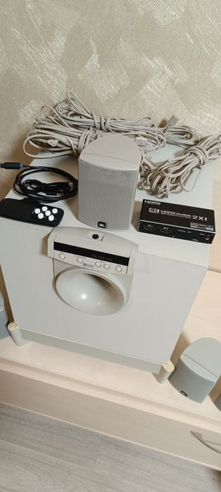 Акустика JBL Media 3000 hdmi arc optical . Стан, Басс!