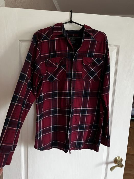 Чоловіча клітчата сорочка