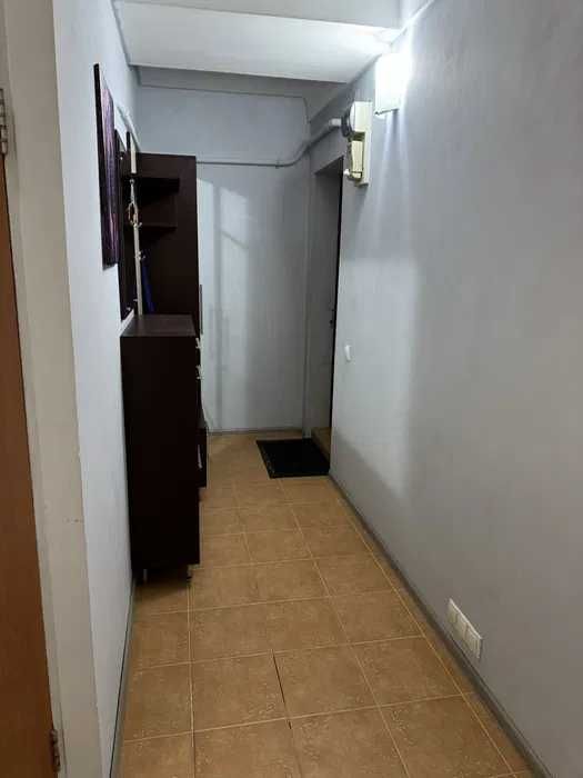 Класна 1-кімнатна квартира на Південно-Заході!