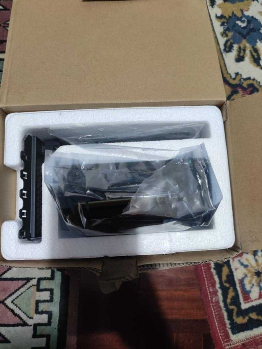 Phanteks Vertical GPU447124518501754880