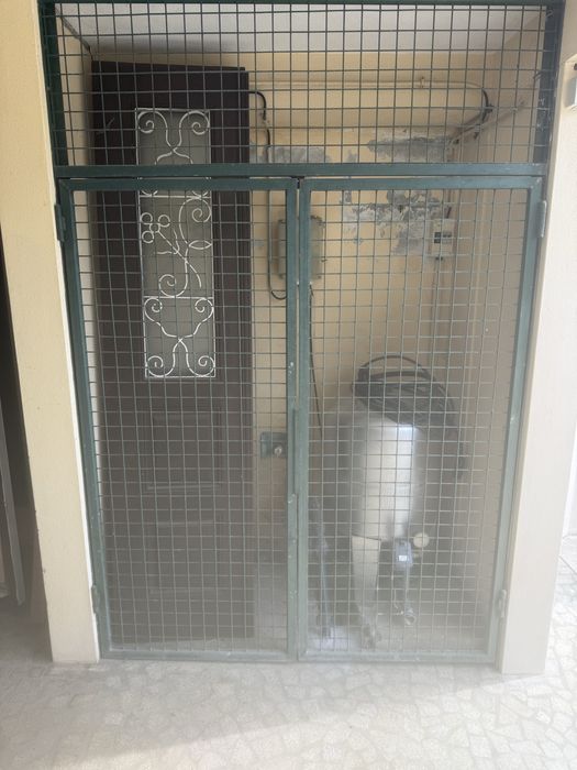 Portao em ferro com duas portas