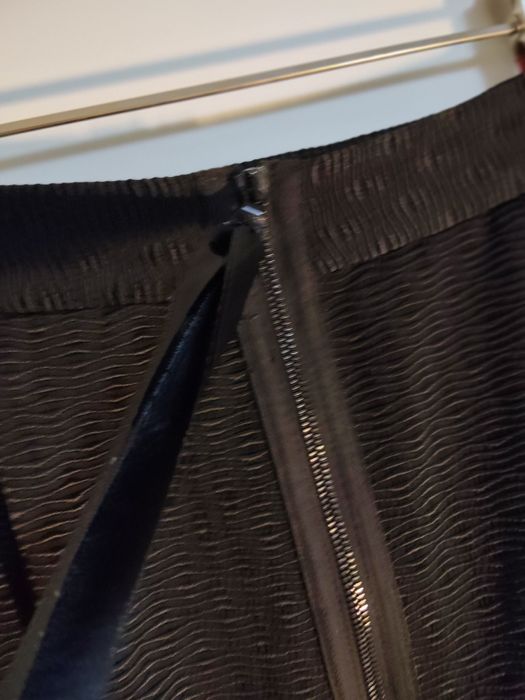 Lindo Fato Preto da Saia e Casaco RED Valentino