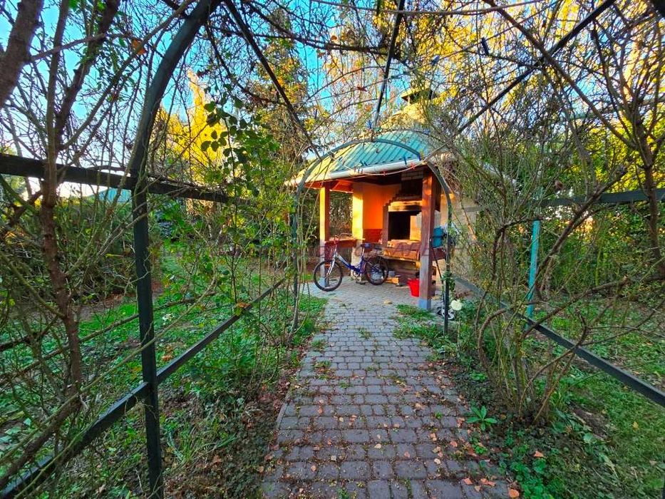 Одноповерховий будинок  на ділянці 11 сот