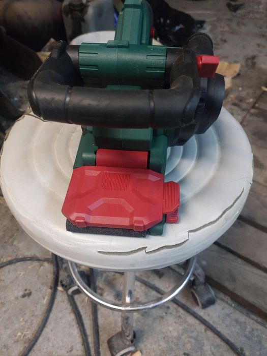 Szlifierka taśmowa model PBSD 600 B1