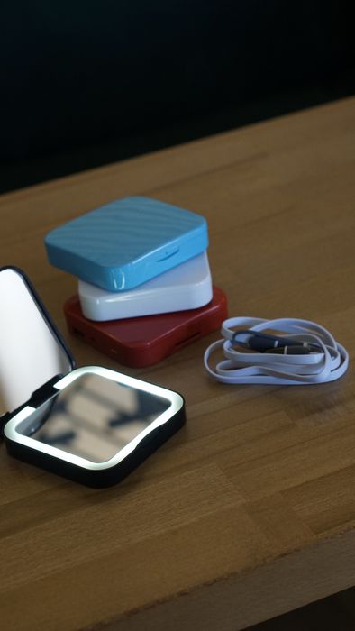 Павербанк + дзеркало + LED Make-Up Mirror + Power Bank 3500mAh