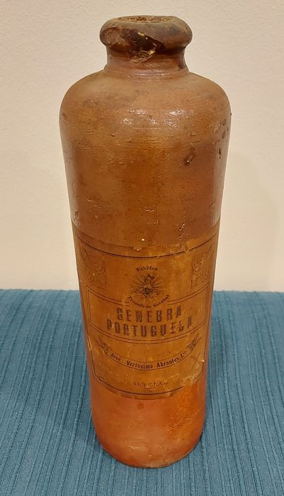 Garrafa em grés antiga - FÁBRICA TRIUNFO SETÚBAL