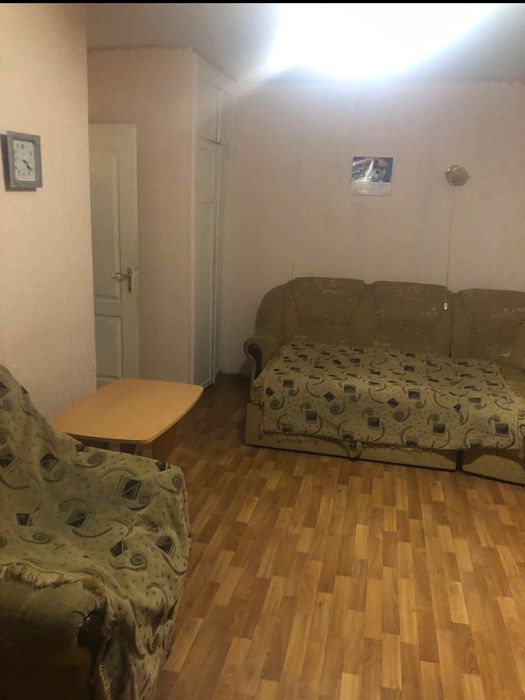 Здається 2-кімнатна квартира, у центрі