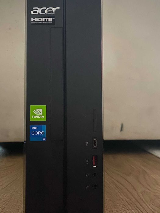 Desktop Aspire X Gaming + Monitor