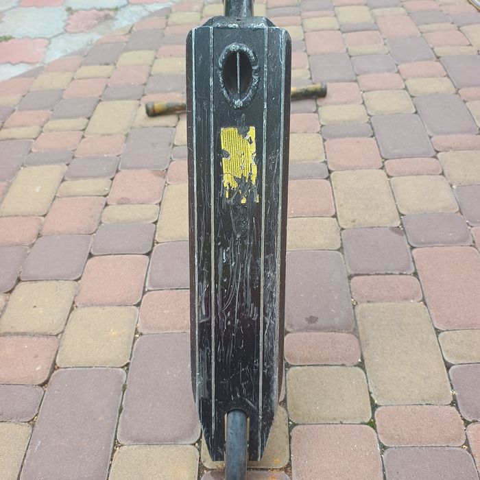 Труковий Самокат Explore SPADE