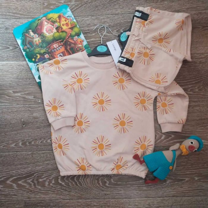 Костюм для дівчинки George, новий