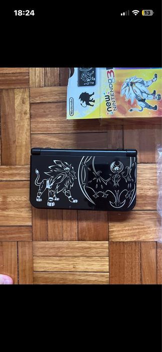 Nintendo 3DS XL Solgaleo & Lunala Special Edition – IPS Screen – With Box – Excellent Condition