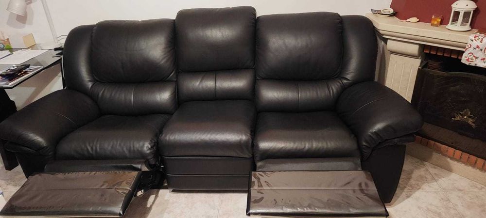 Sofá de 3 Lugares em pele preto – Conforto e Robustez