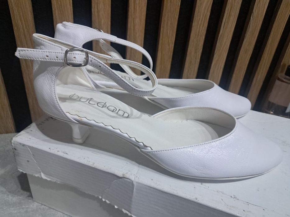 Buty damskie czółenka roz.36