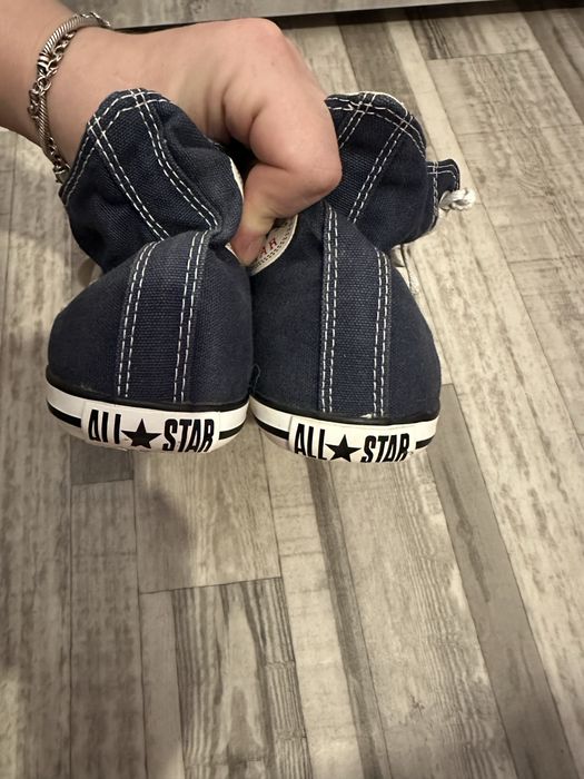 Продам кеди Converse