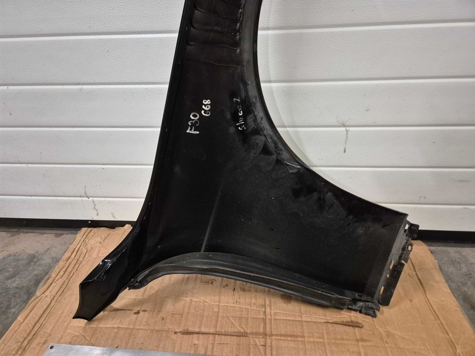 Błotnik lewy przedni BMW f30 schwarz 2 kod lakieru 668