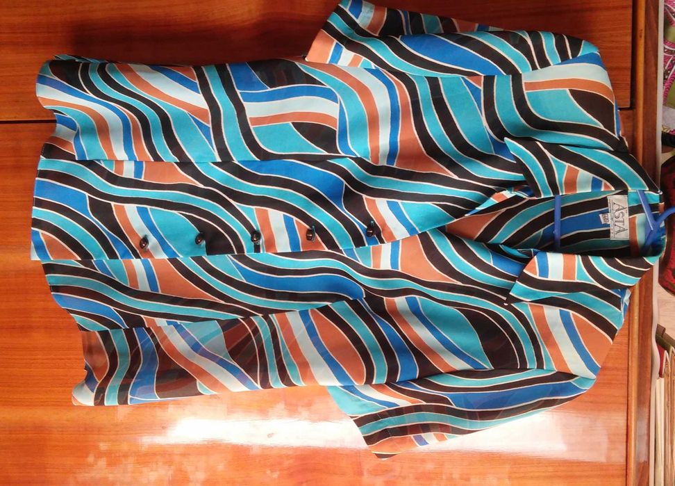 Шикарные, нарядные Топики, Блузка, блуза, черная, голубая, тюльпаны