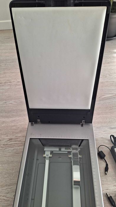 Scanner Epson 1660 em ótimas condições a funcionar