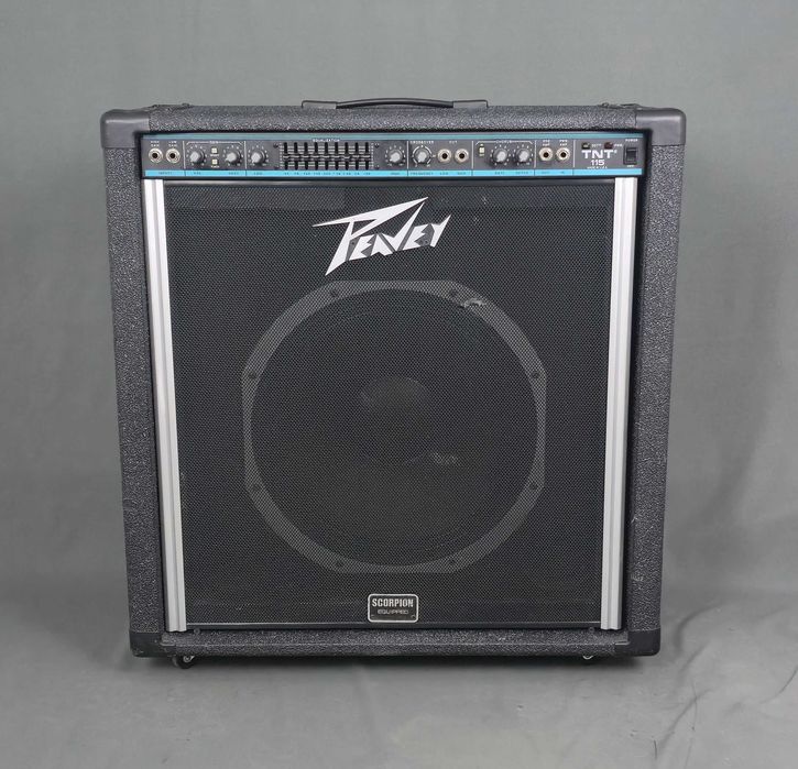 Peavey TNT 115 Wzmacniacz Basowy