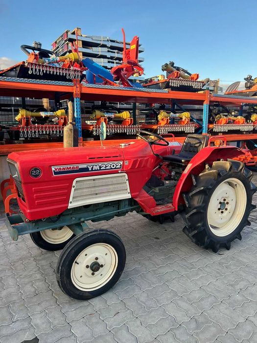 Yanmar 2202 4×2 PRONTO A USAR