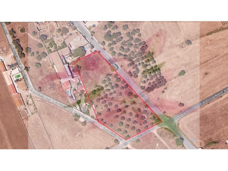 Montijo - Samouco - Terreno P/ Construção C/ 7.440 M2 - Espaço Urbano