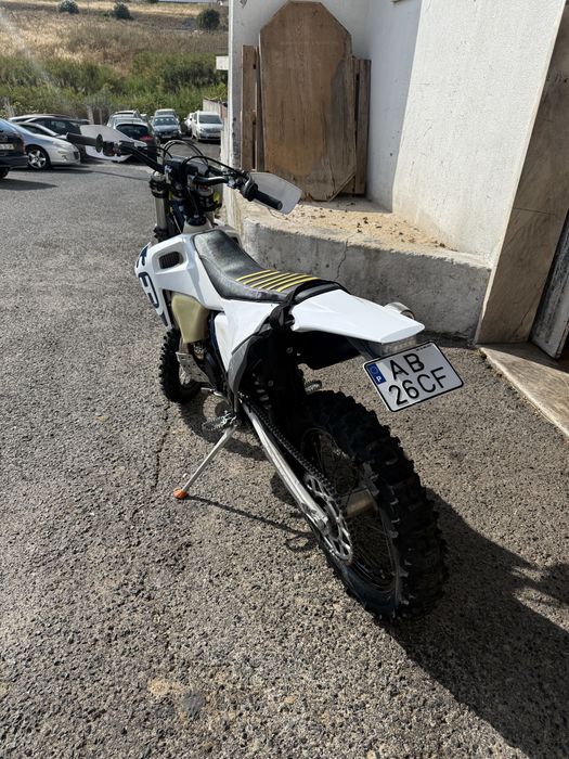 Husqvarna 300 tpi 2020