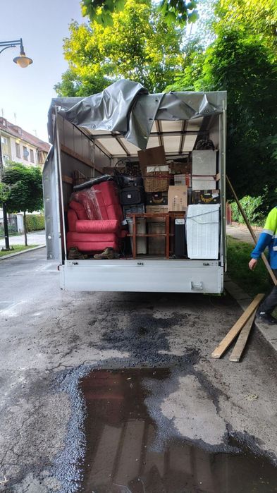 Opróżnianie mieszkań, domów piwnic,i.t.p.pod klucz
