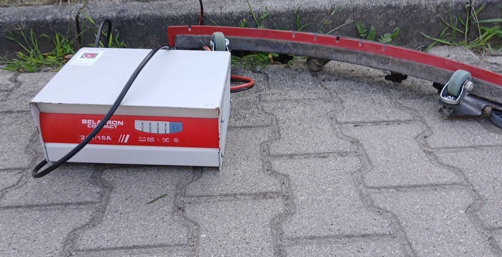 Szorowarka Tennant T3 z trakcją