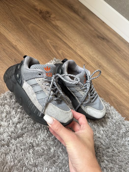 Кросівки adidas zx 22