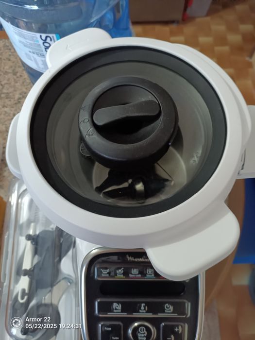 Vendo robô de cozinha Moulinex