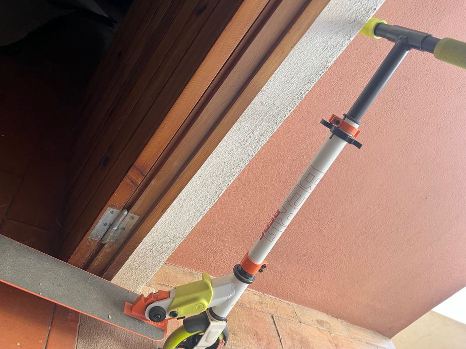 Trotinete 2 Rodas - usado/Conservado