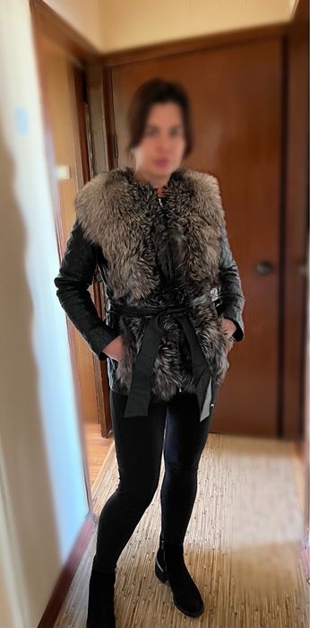 Демисезоннная кожанная курточка, размер М