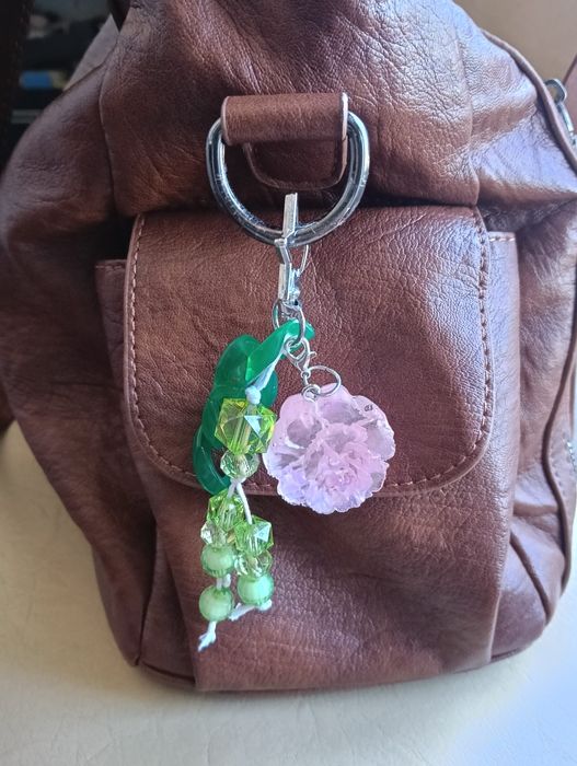 Bag charm artesanal FLOR
