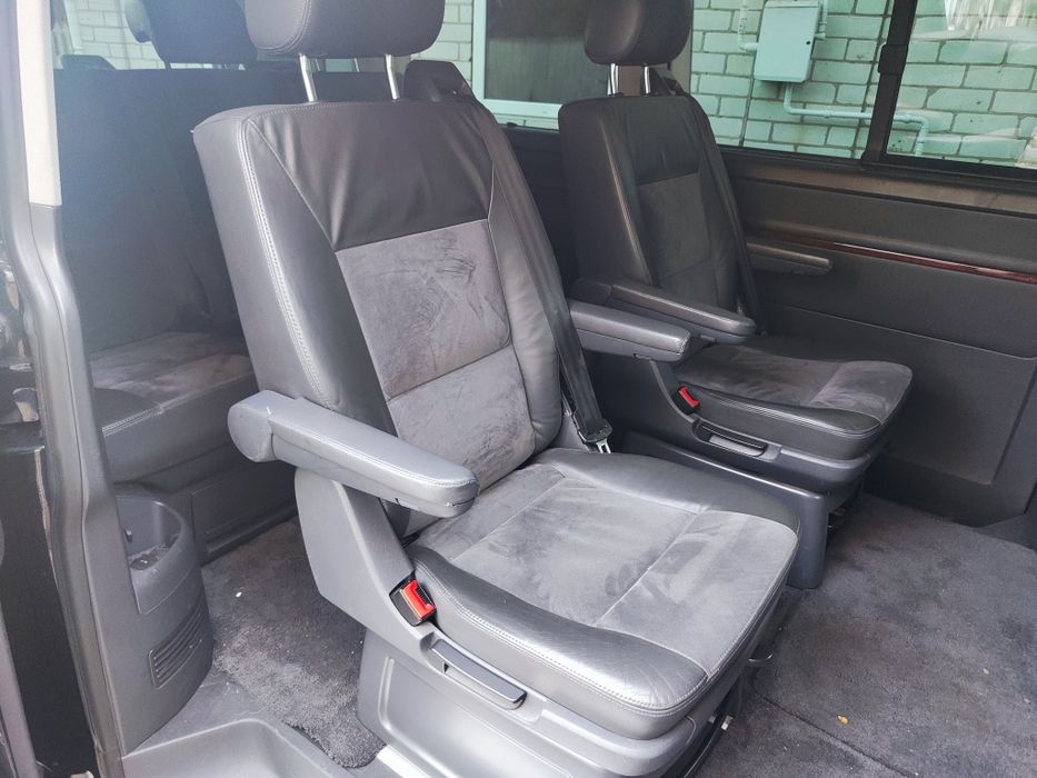 Volkswagen Multivan 2008 рік 2.5 дизель
