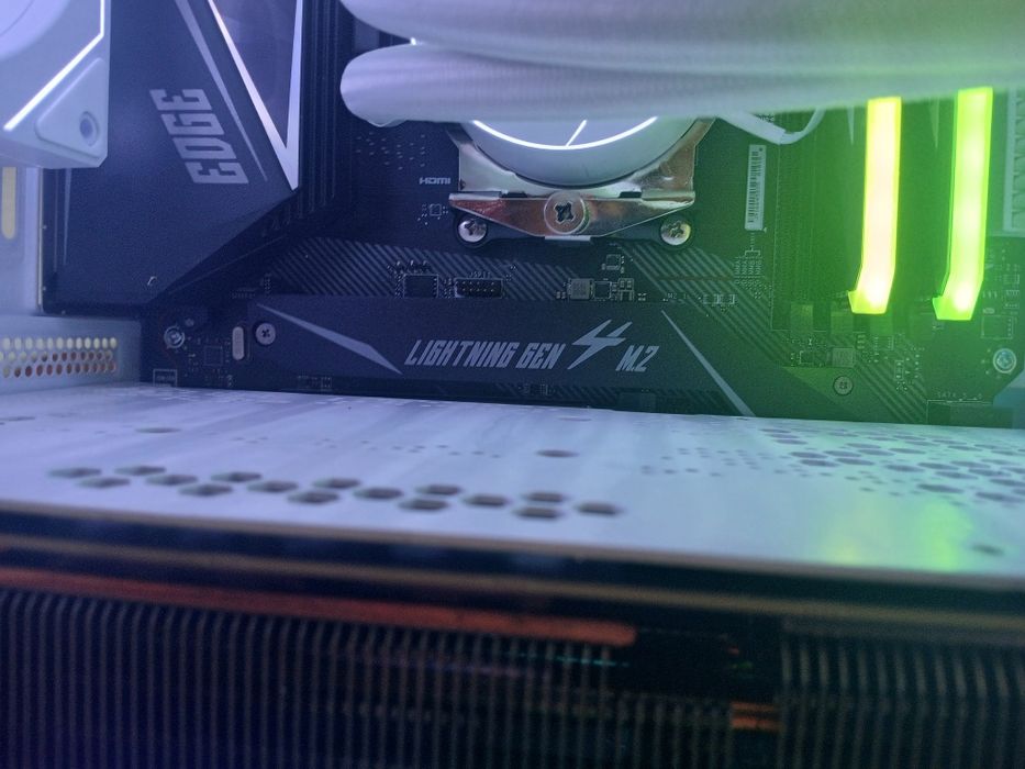 Pc gamer high-end rtx 3070ti ryzen 7 5800x 32gb ram 1tb nvme