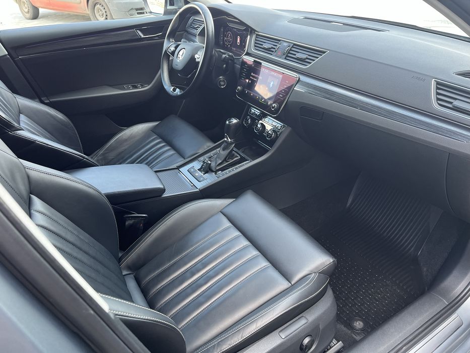 Шкода суперб skoda superb 2021 рік 2.0 тді