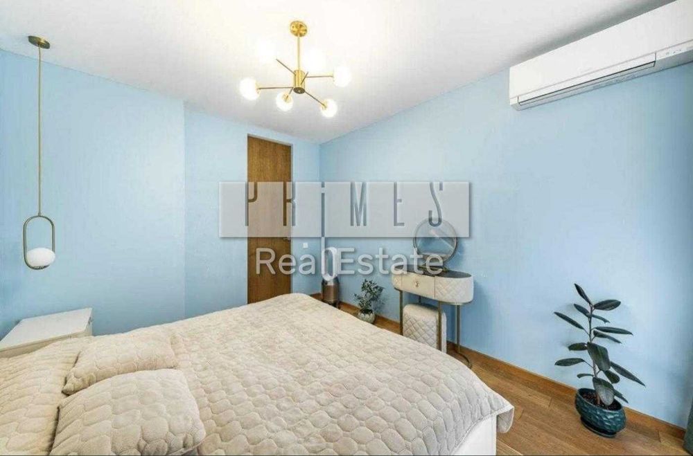 Продаж 2к квартири в ЖК бізнес класу ЖК Central Park  Джона Маккейна - More