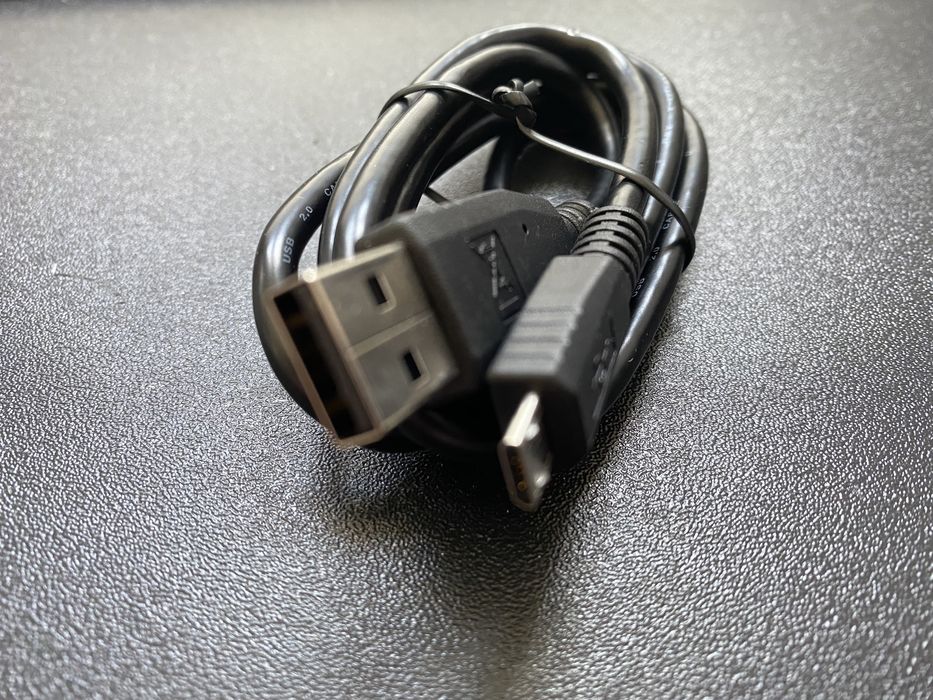 Carregador micro USB mais cabo de 1 metro