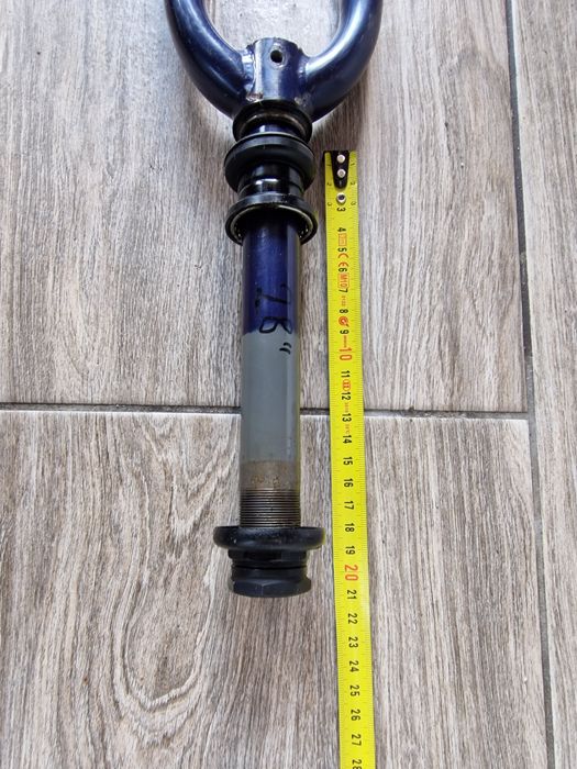 Widelec rowerowy przedni sztywny 28 cali