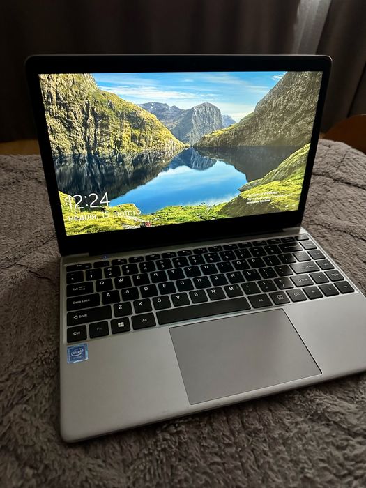 Ноутбук CHUWI на Windows 10 Pro - повністю робочий
