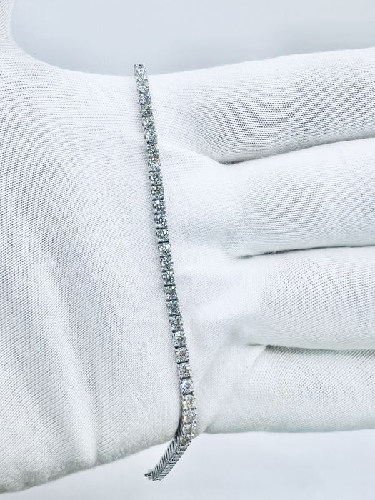 Золотий браслет з діамантами 3.15 карат. Виробництво Сова. Бриллианты.