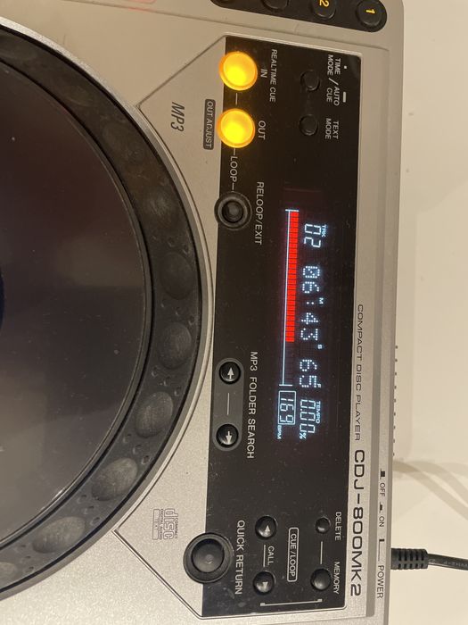 Pioneer CDJ 800 mk2