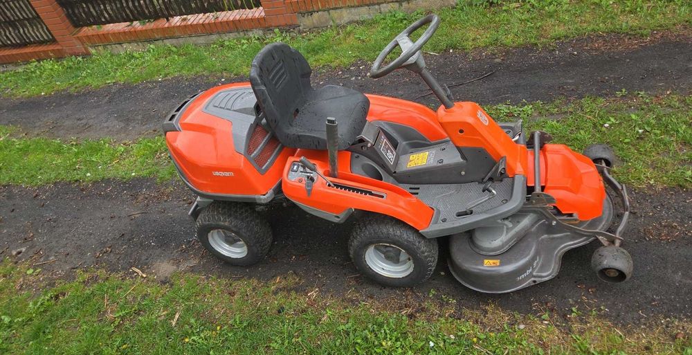 Traktorek Kosiarka Husqvarna R214 TC