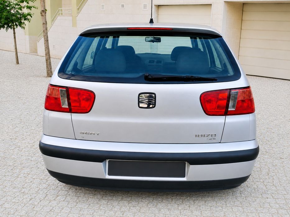 Seat Ibiza 1.9Sdi (5 Lugares/Diesel) de 2000