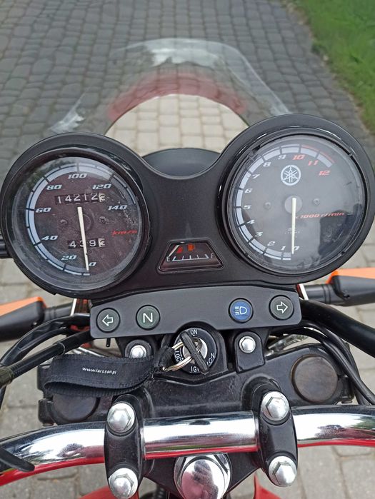 YAMAHA YBR125r zadbana stan bdb