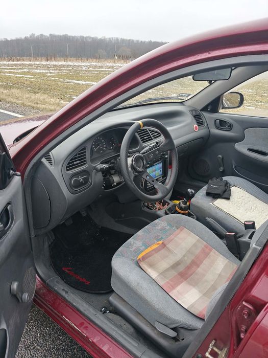 Lanos 1.5 wspomaganie , 50 tys przebiegu!!