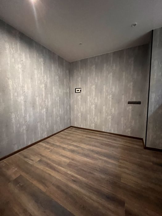 Оренда окремої будівлі під готел, хостел, або офіси