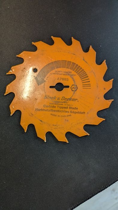 Nowa tarcza pilarska Black&Decker A7693 TCT 156 mm 16 zębów