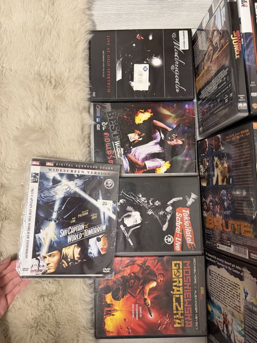 Filmy DVD 10 zł/szt.