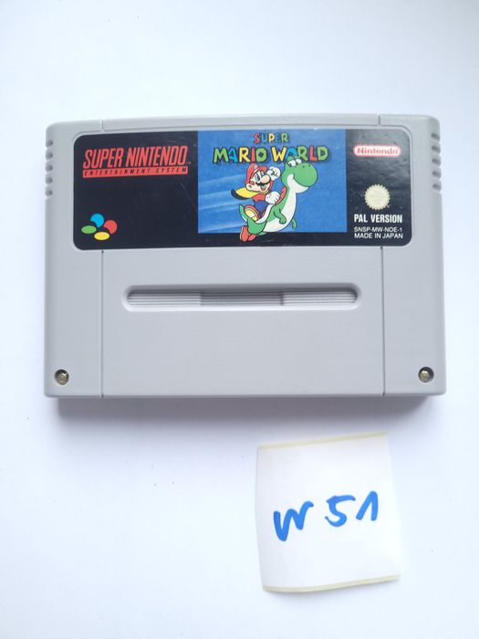 Super Mario World Super Nintendo (SNES)